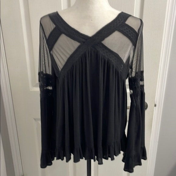 Buffalo David Bitton Black Ruffled Blouse with Sheer Details Size M - Picture 7 of 13